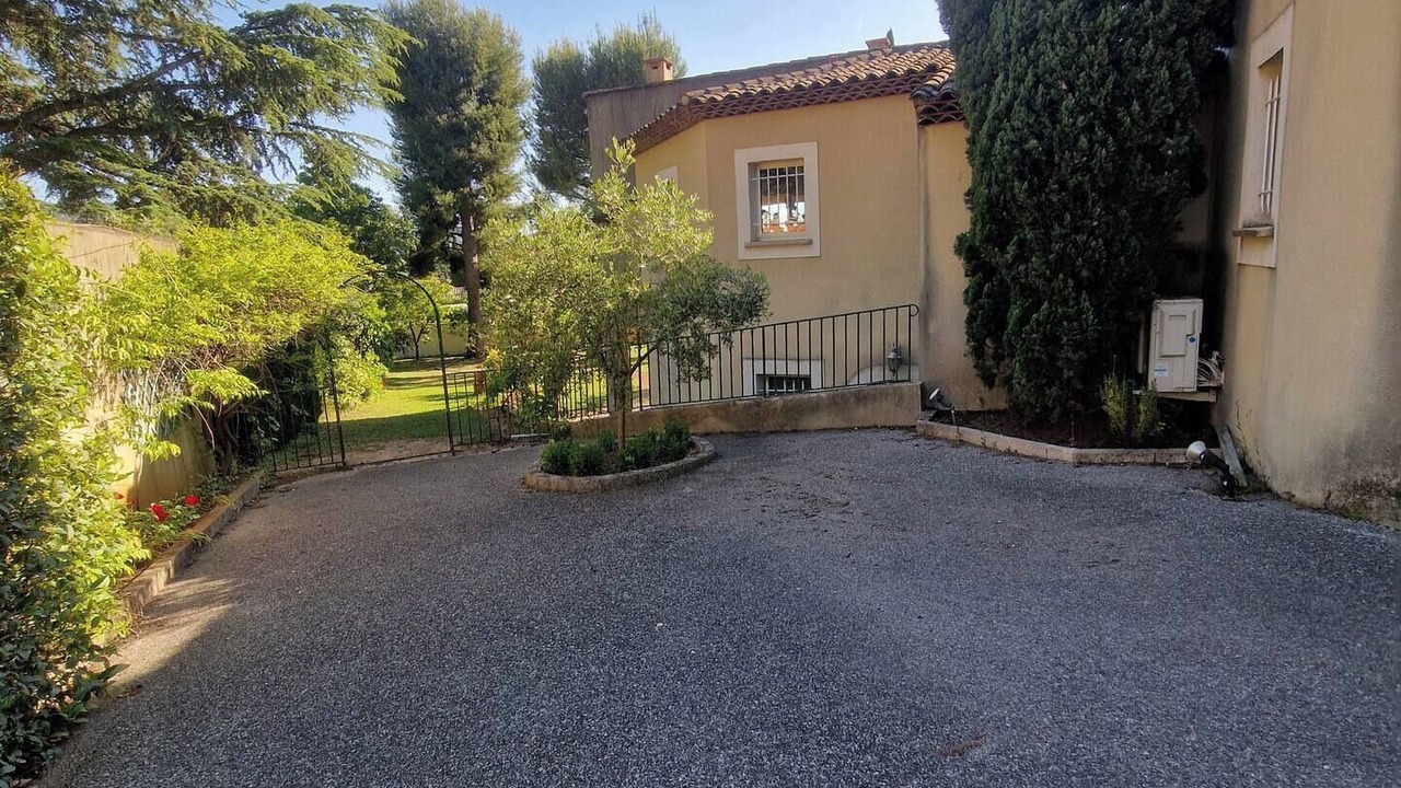 Photo of Outdoor in Gemenos