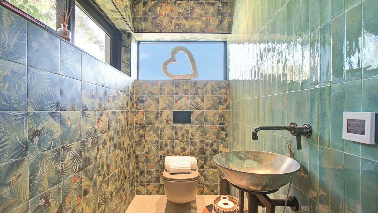 Photo of Bathroom in Guerrevieille