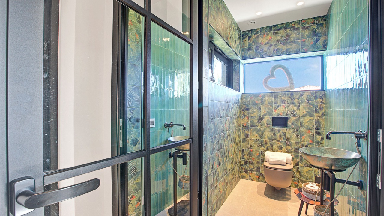 Photo of Bathroom in Guerrevieille