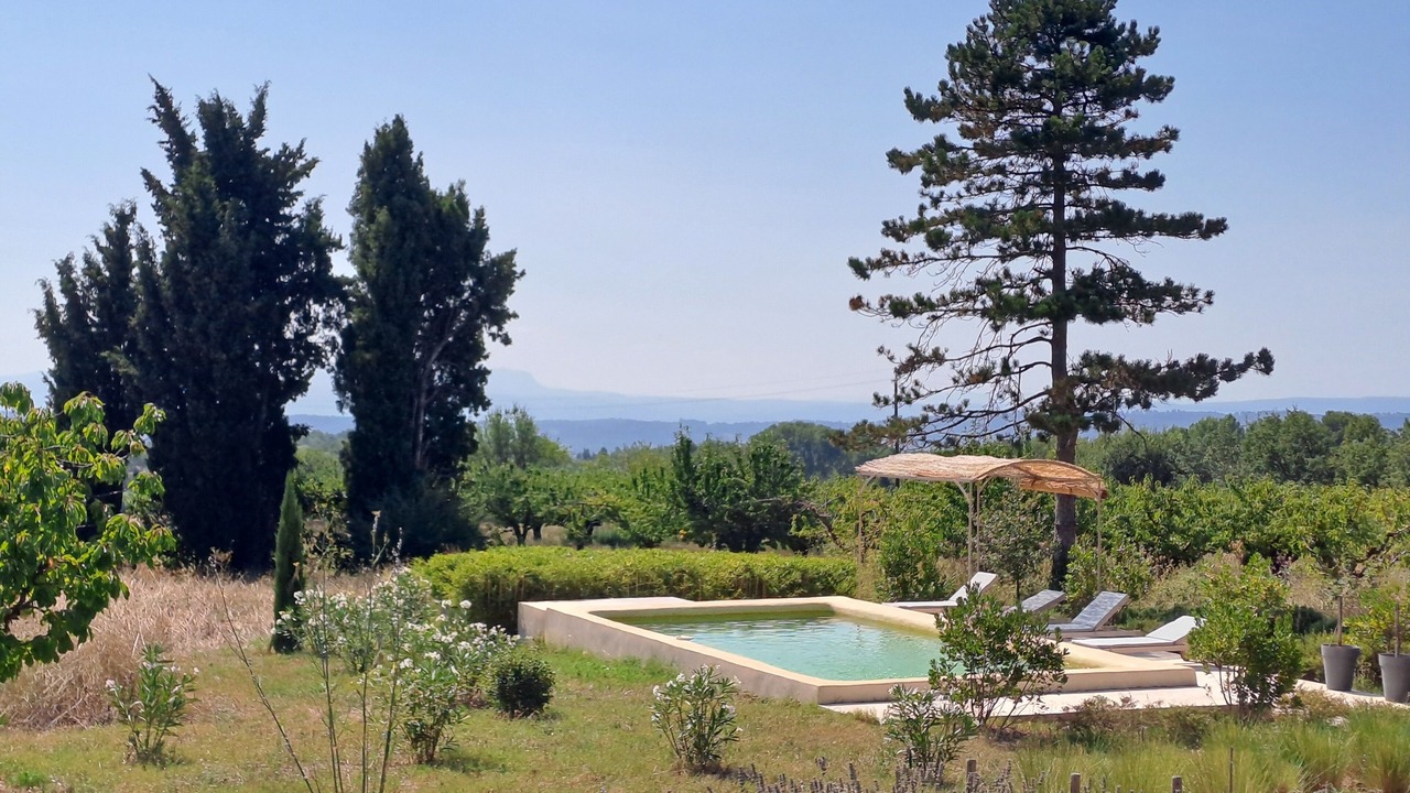 Photo of Outdoor in Cabrieres-dʼAigues