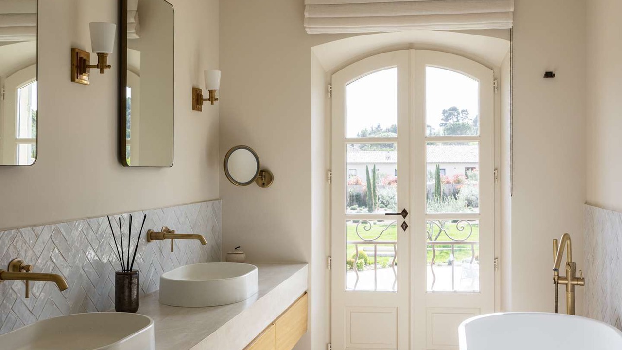 Photo of Bathroom in Eygalieres