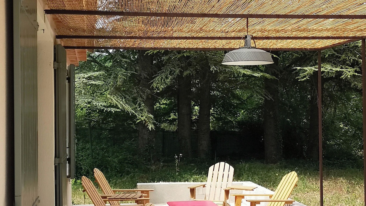 Photo of Patio Balcony in Saint-Martin-de-Castillon