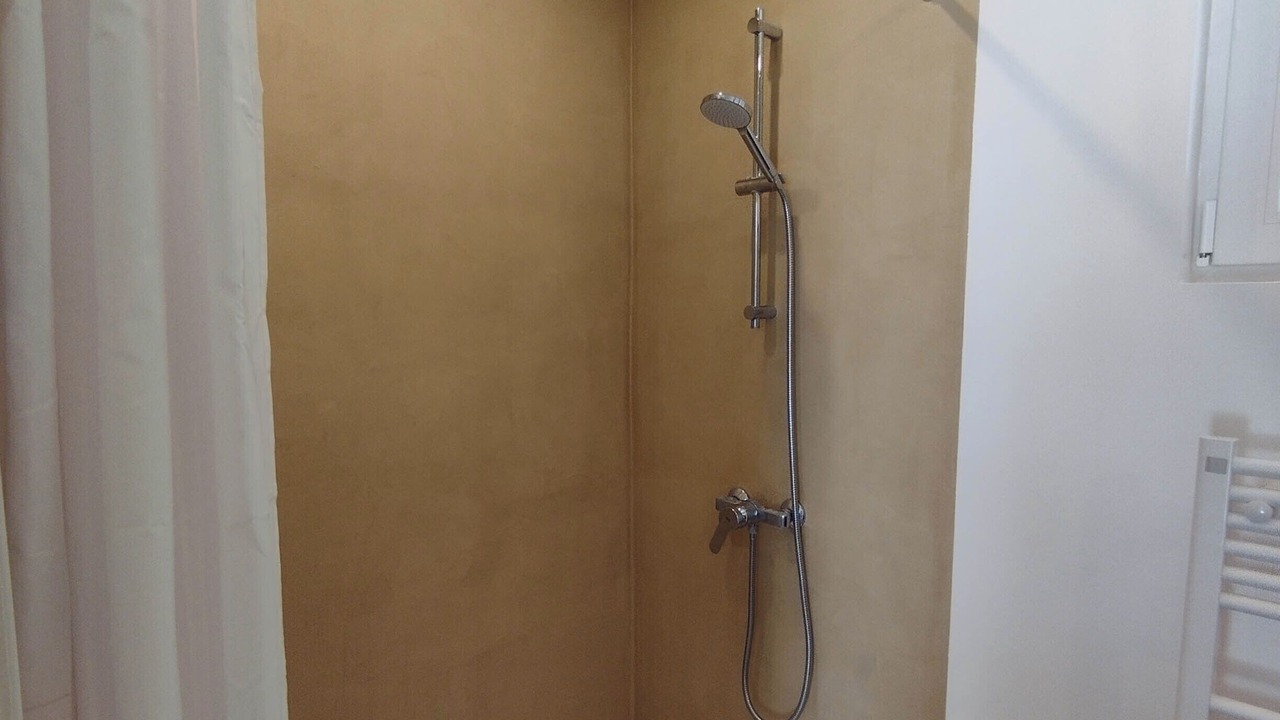 Photo of Bathroom in Saint-Martin-de-Castillon