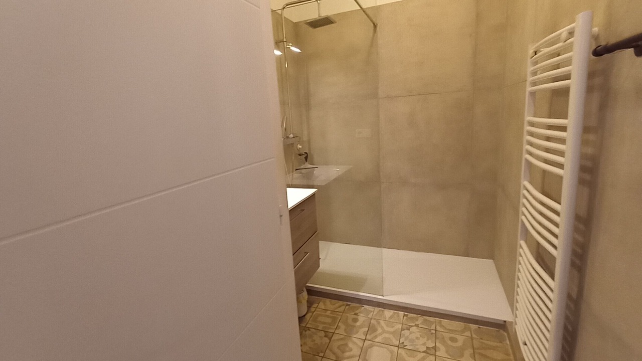 Photo of Bathroom in Sete
