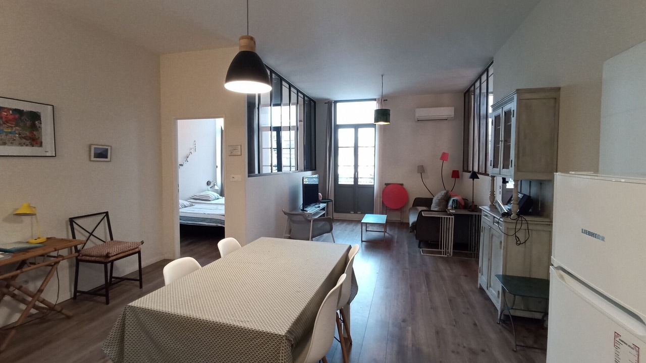 Photo of Bedroom in Sete