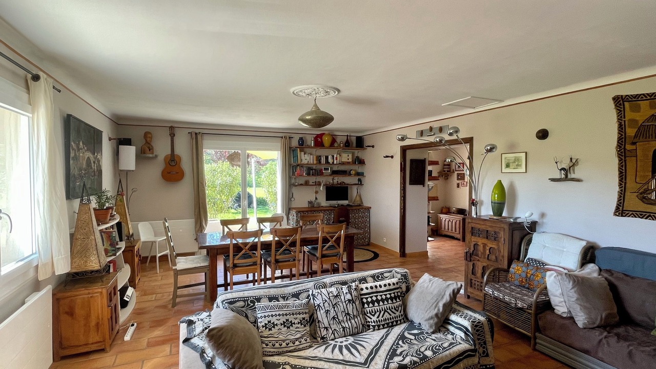 Photo of Livingroom in Lambesc