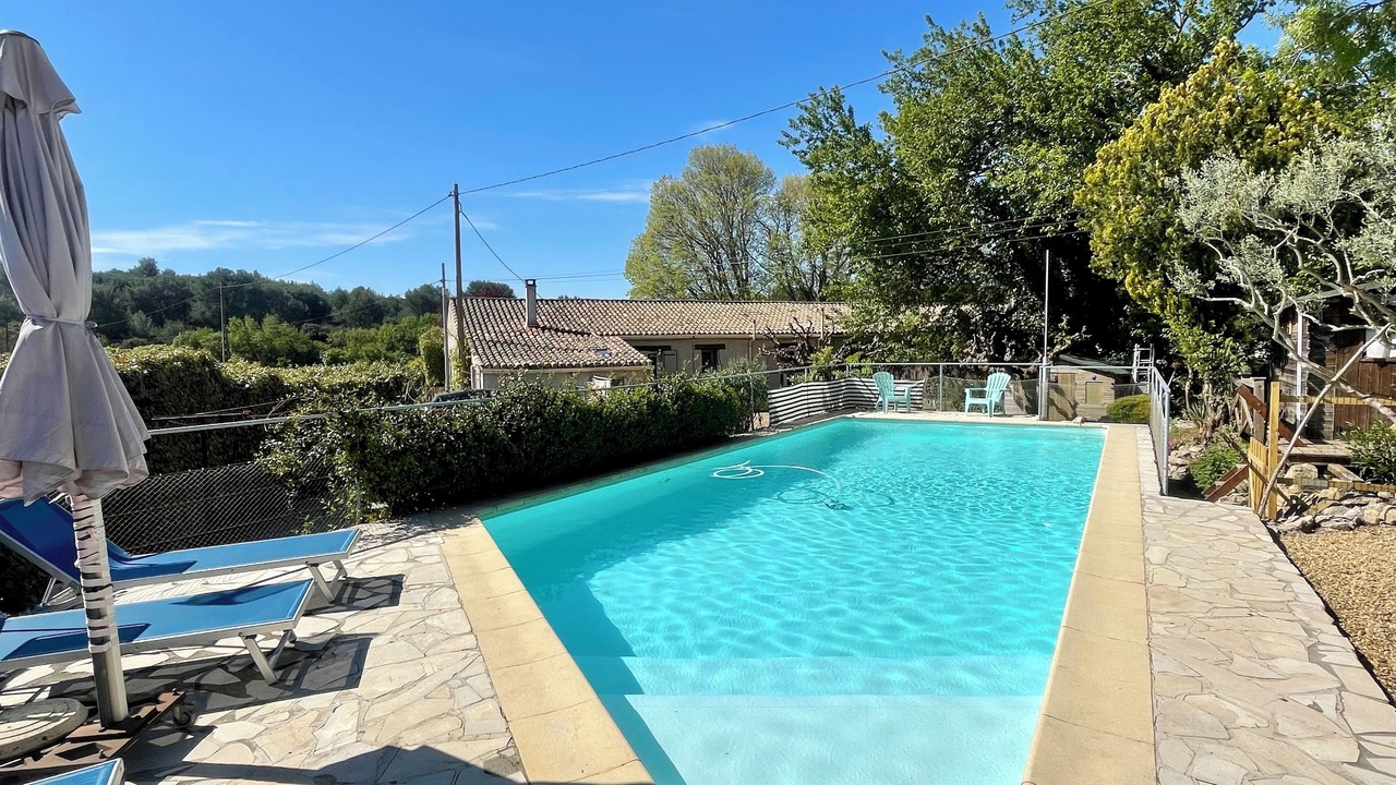 Photo of Outdoor in Lambesc