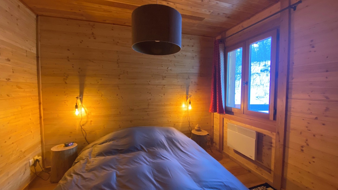 Photo of Bedroom in Enchastrayes