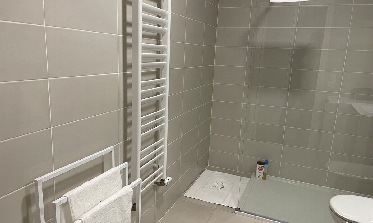 Photo of Bathroom in Saint-Etienne-de-Tinee