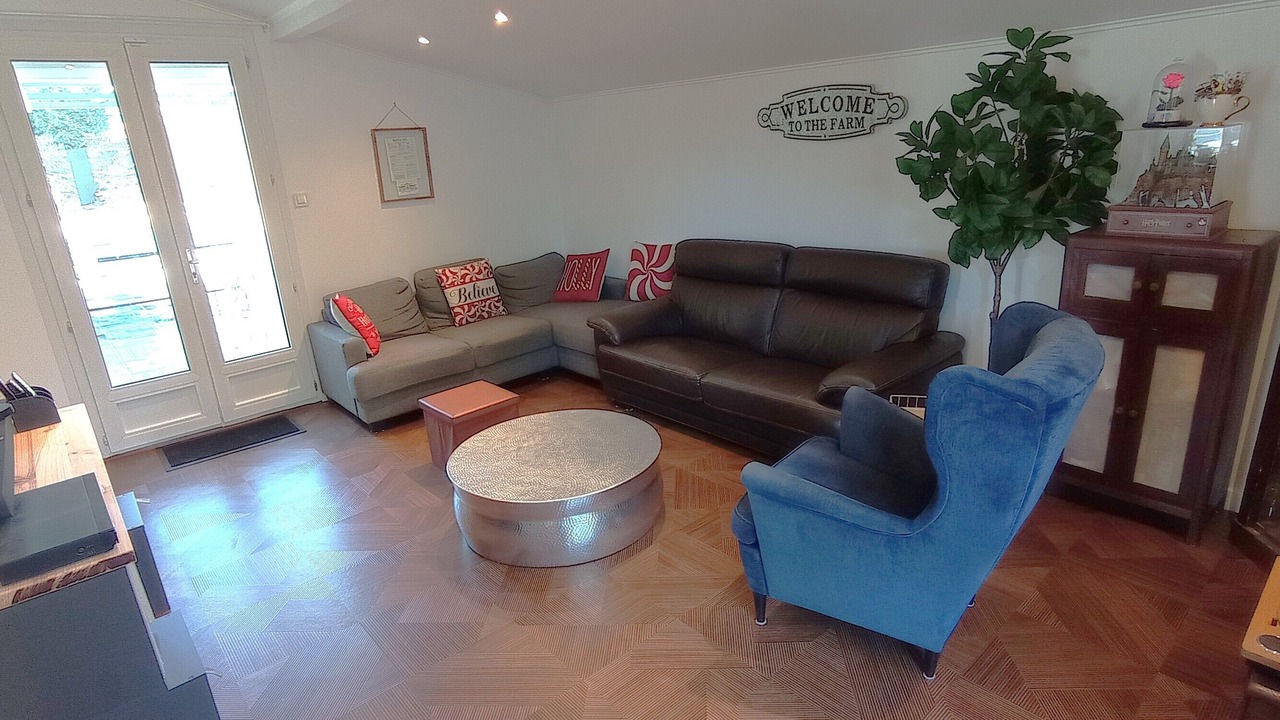 Photo of Livingroom in Mimet