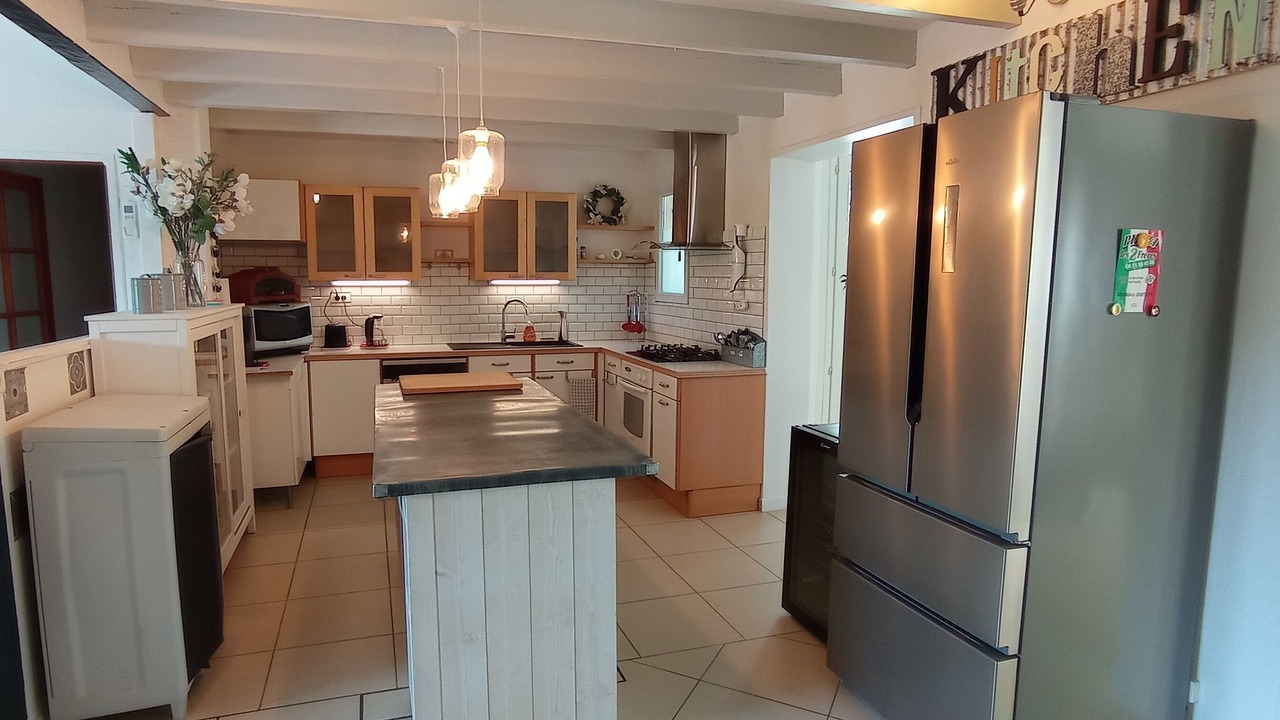 Photo of Kitchen in Mimet