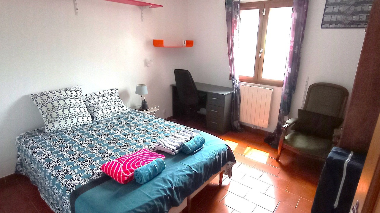 Photo of Bedroom in Mimet