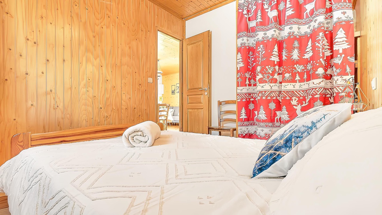 Photo of Bedroom in Seyne