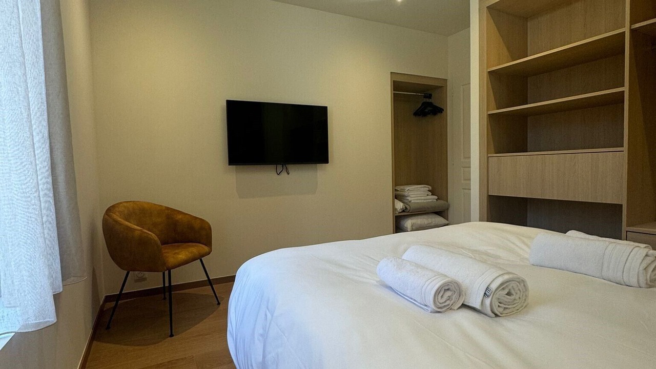 Photo of Bedroom in Chateau-Ville-Vieille