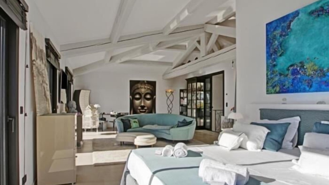 Photo of Bedroom in Guerrevieille