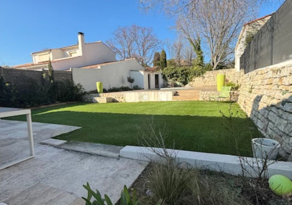 Photo of Outdoor in Eguilles