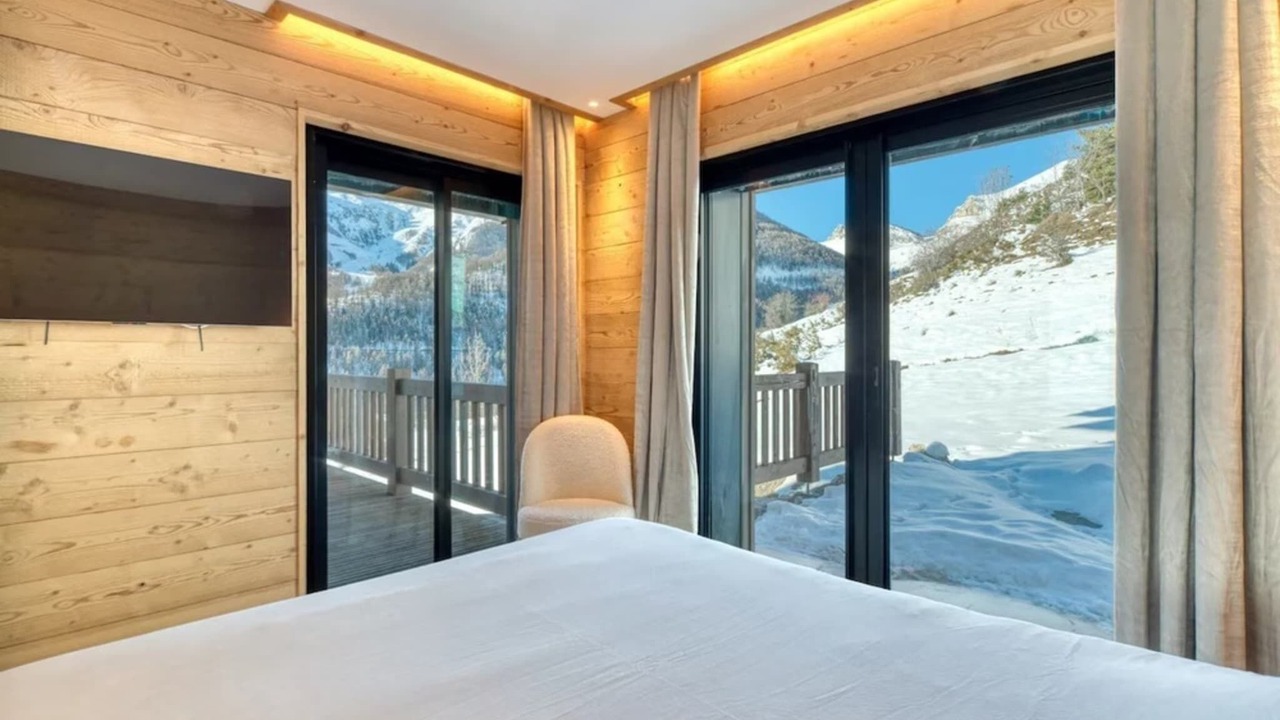 Photo of Bedroom in Saint-Etienne-de-Tinee