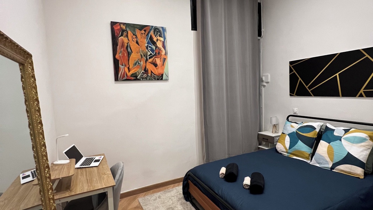 Photo of Bedroom in Avignon City Centre