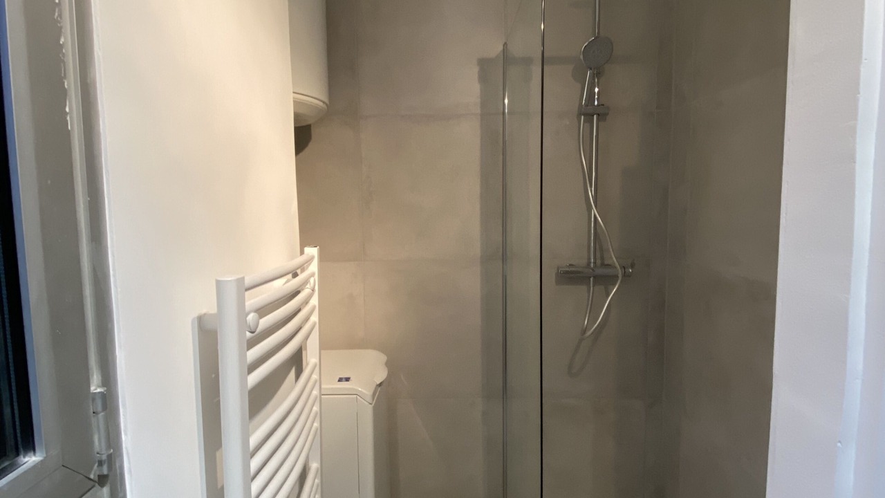 Photo of Bathroom in Cassis