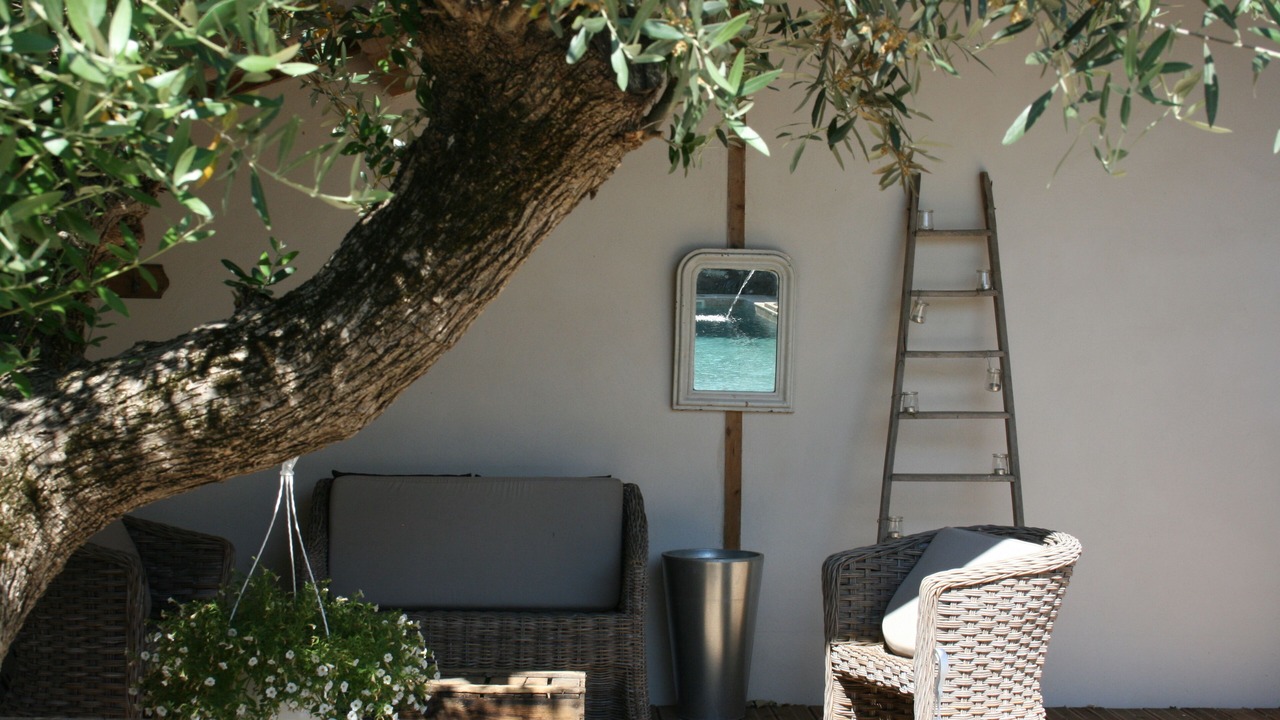 Photo of Patio Balcony in Lezan