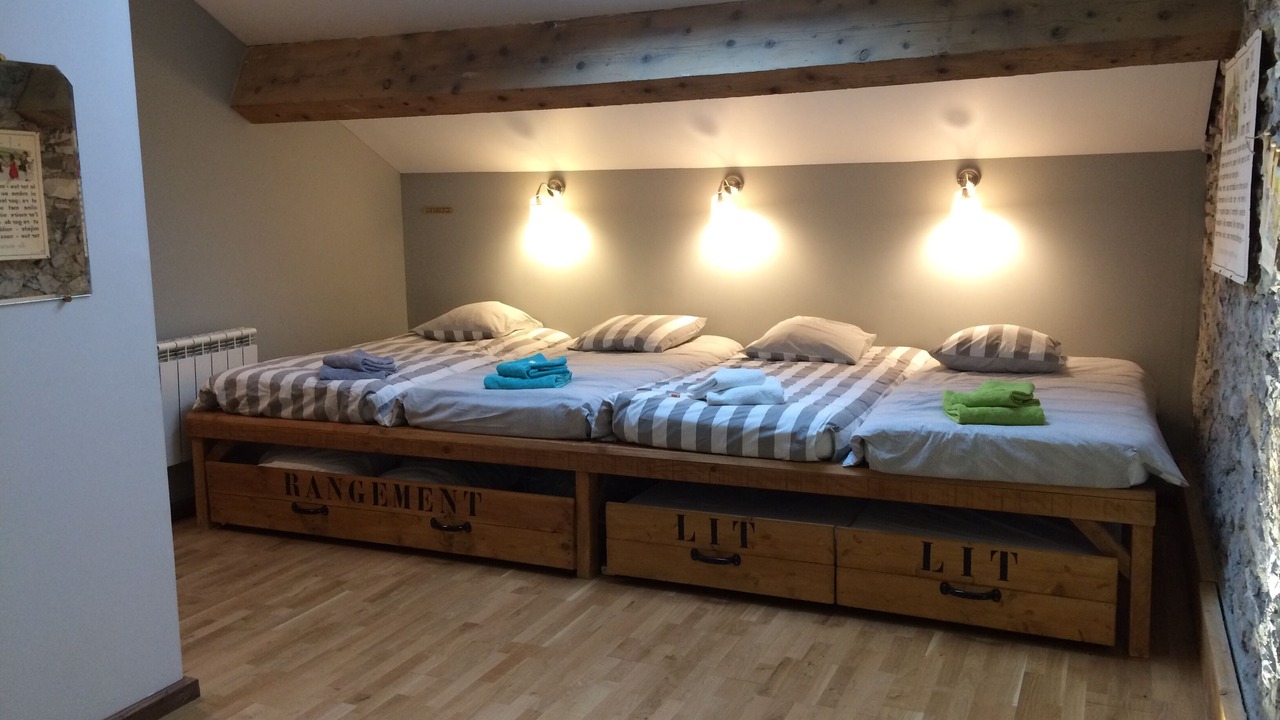 Photo of Bedroom in Lezan