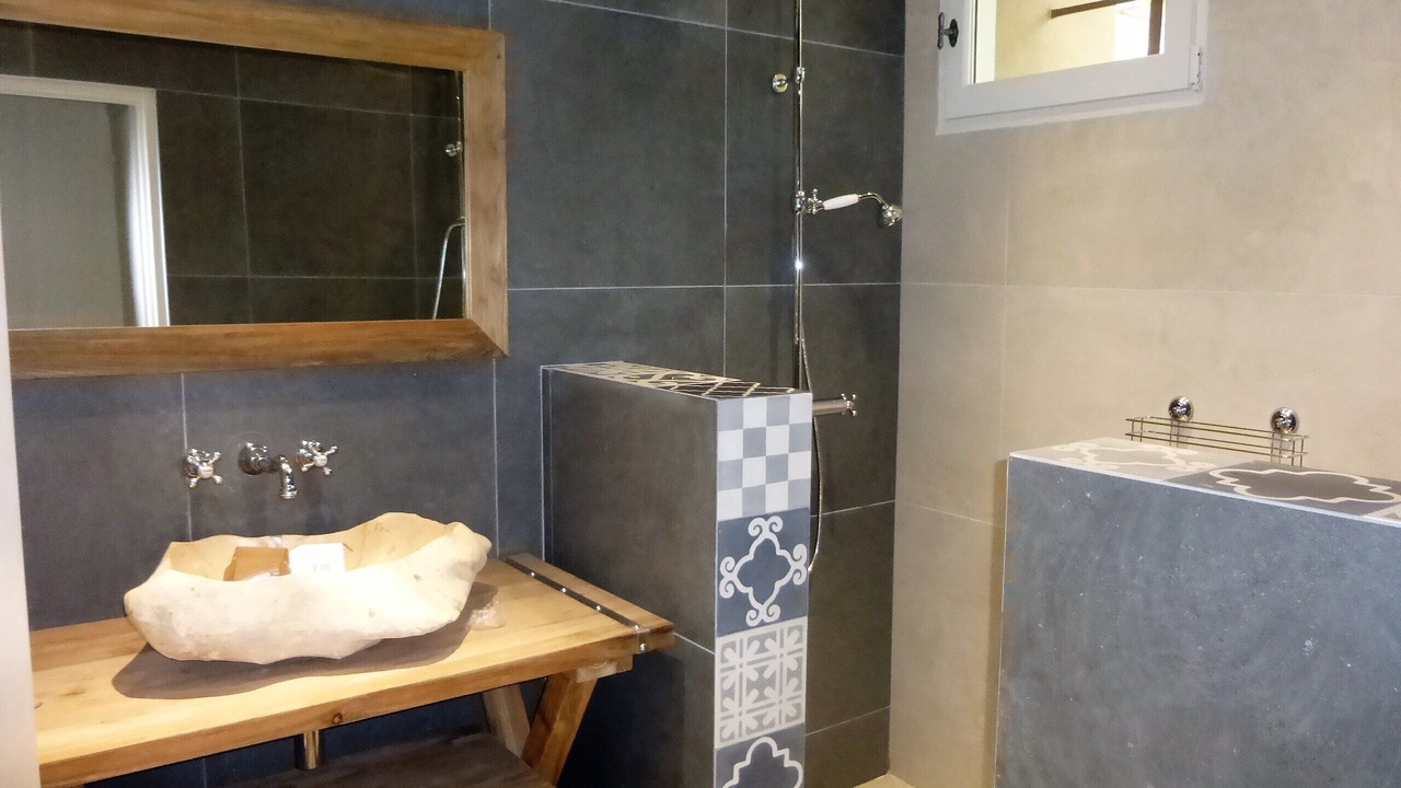 Photo of Bathroom in Maillane