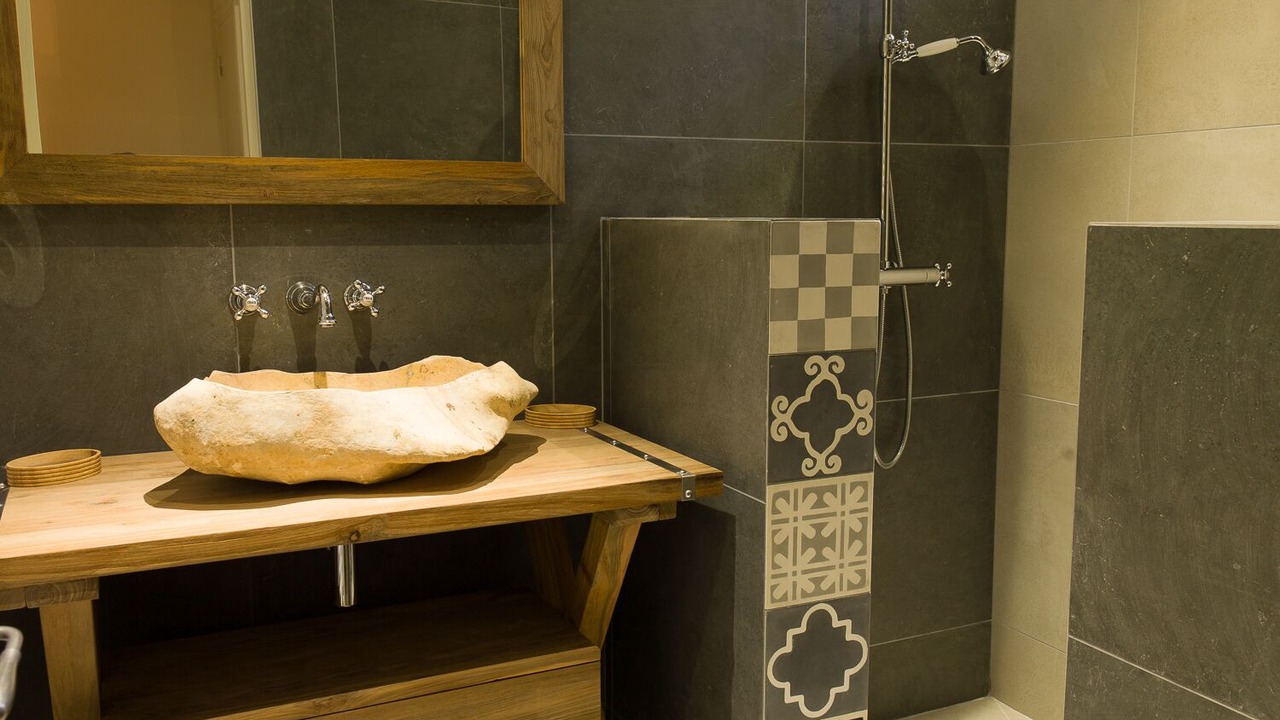 Photo of Bathroom in Maillane