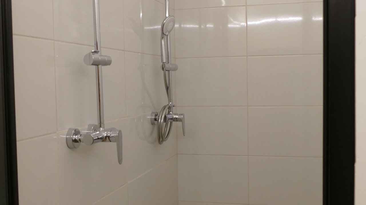 Photo of Bathroom in La Fare-les-Oliviers