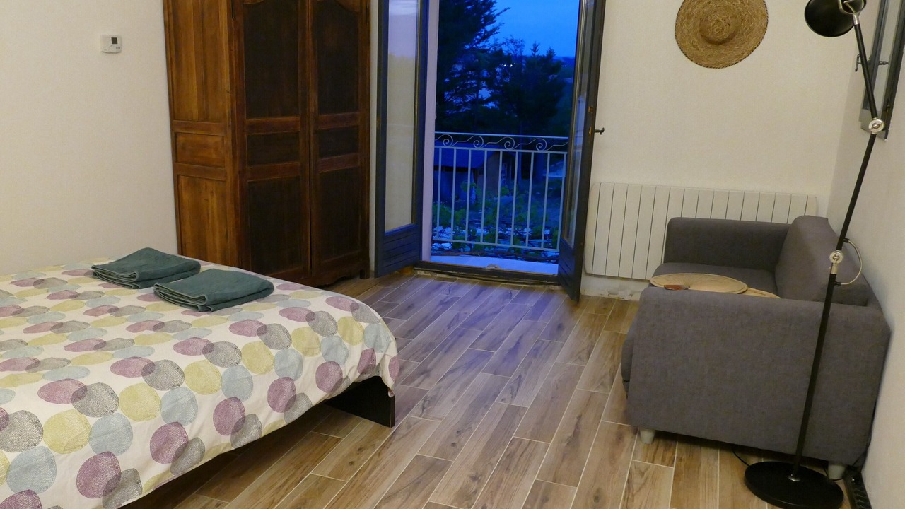 Photo of Bedroom in La Fare-les-Oliviers