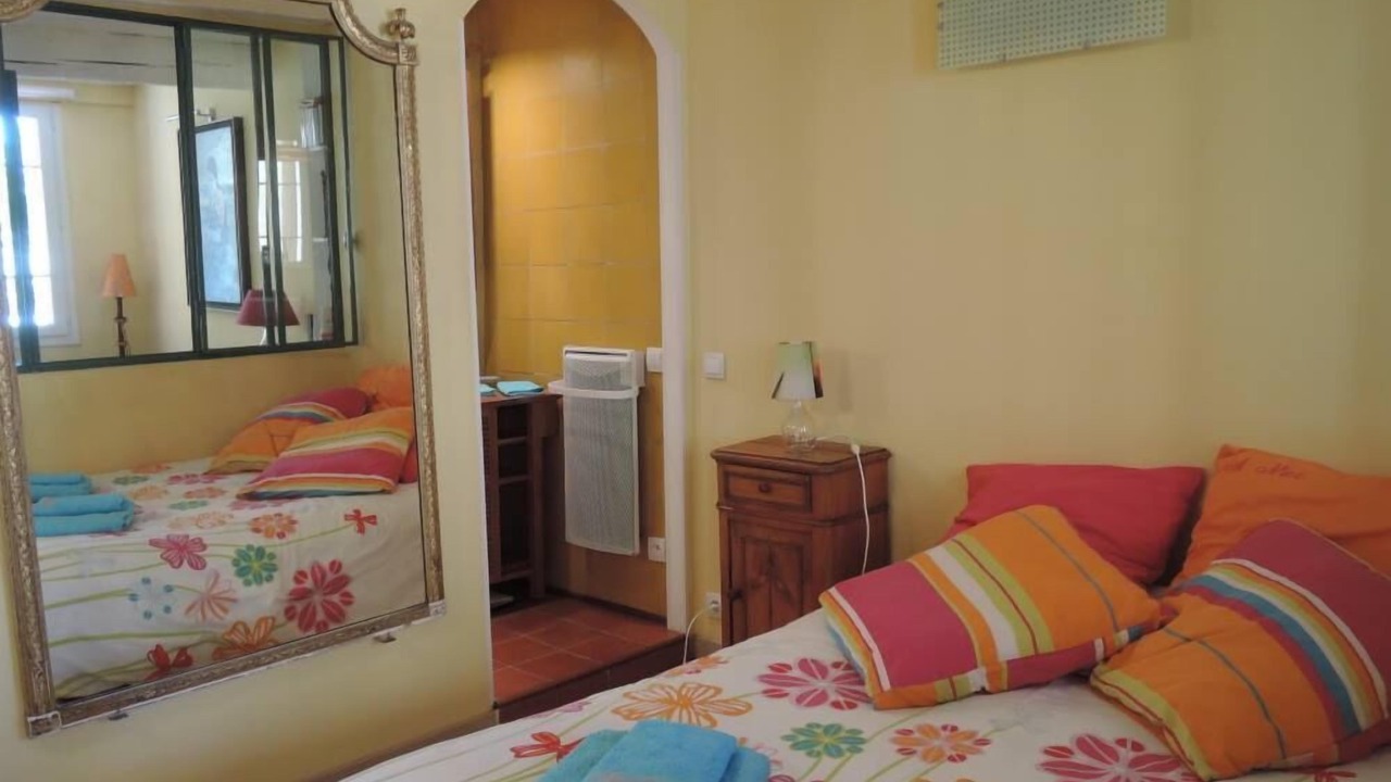 Photo of Bedroom in Old Town