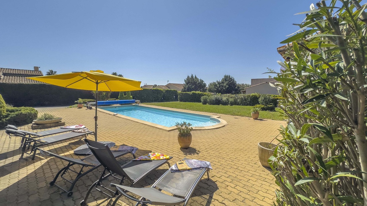 Photo of Outdoor in Bessan