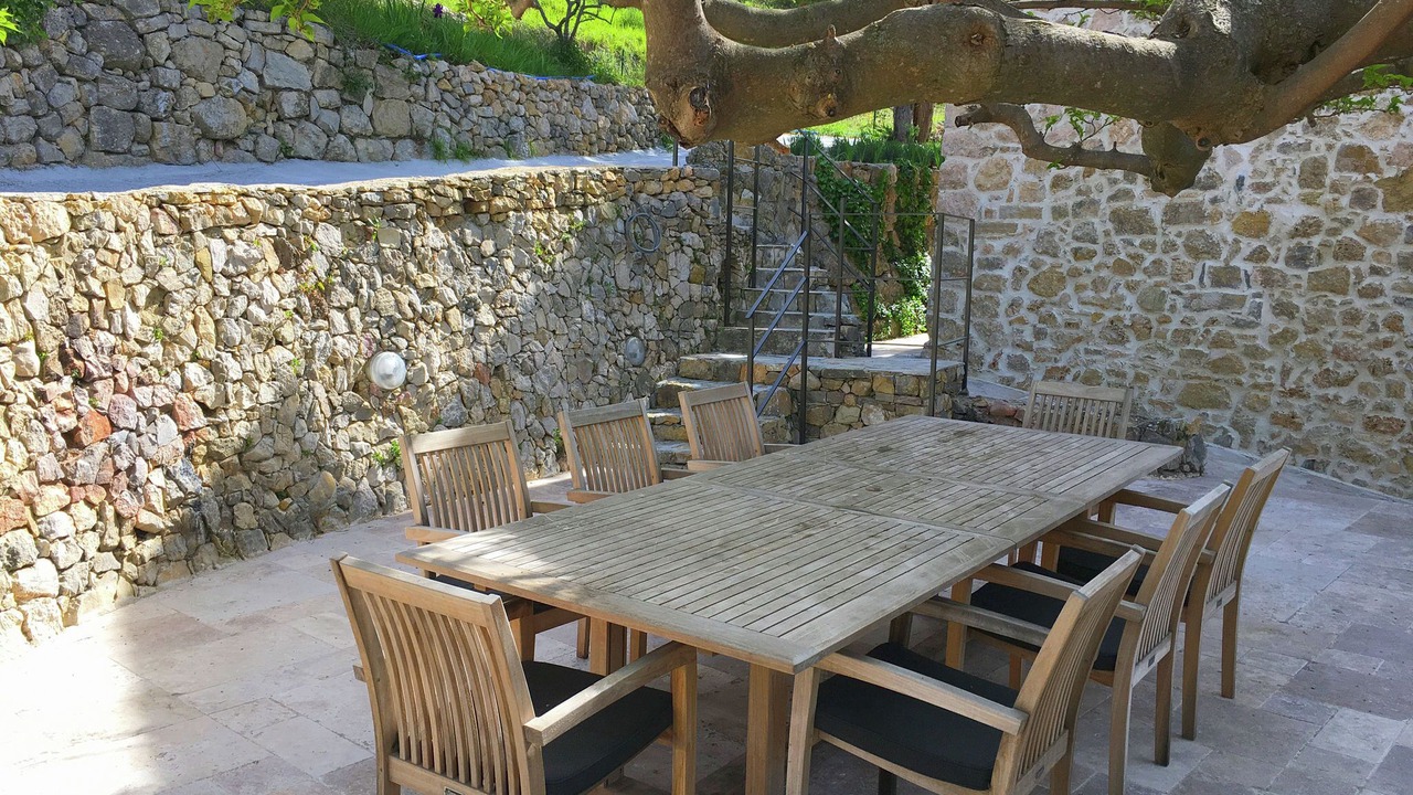 Photo of Patio Balcony in Ampus