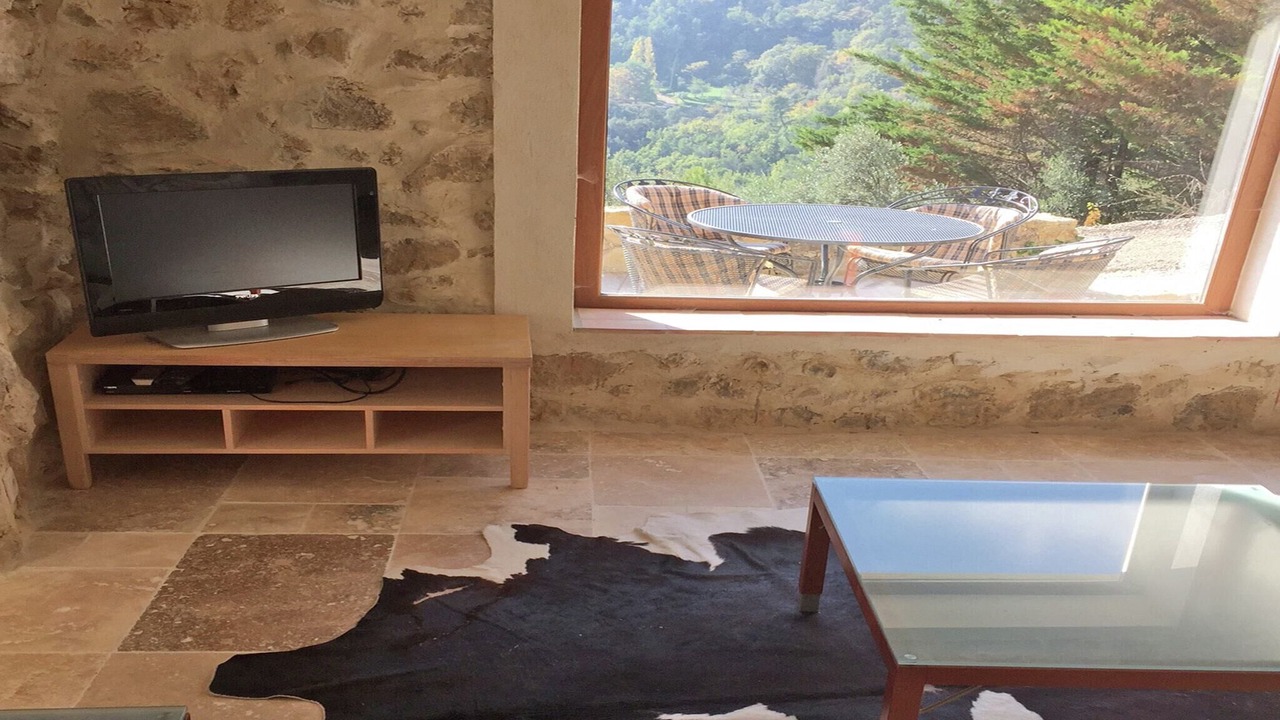 Photo of Livingroom in Ampus