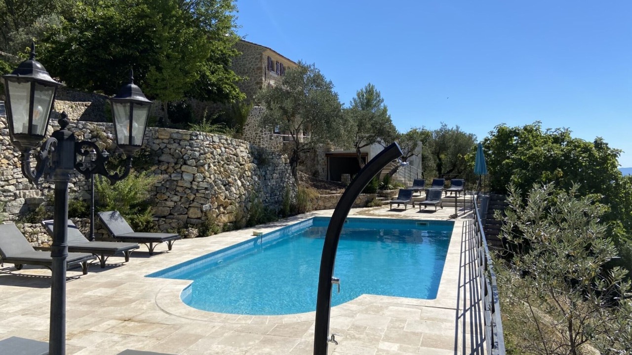 Photo of Outdoor in Ampus