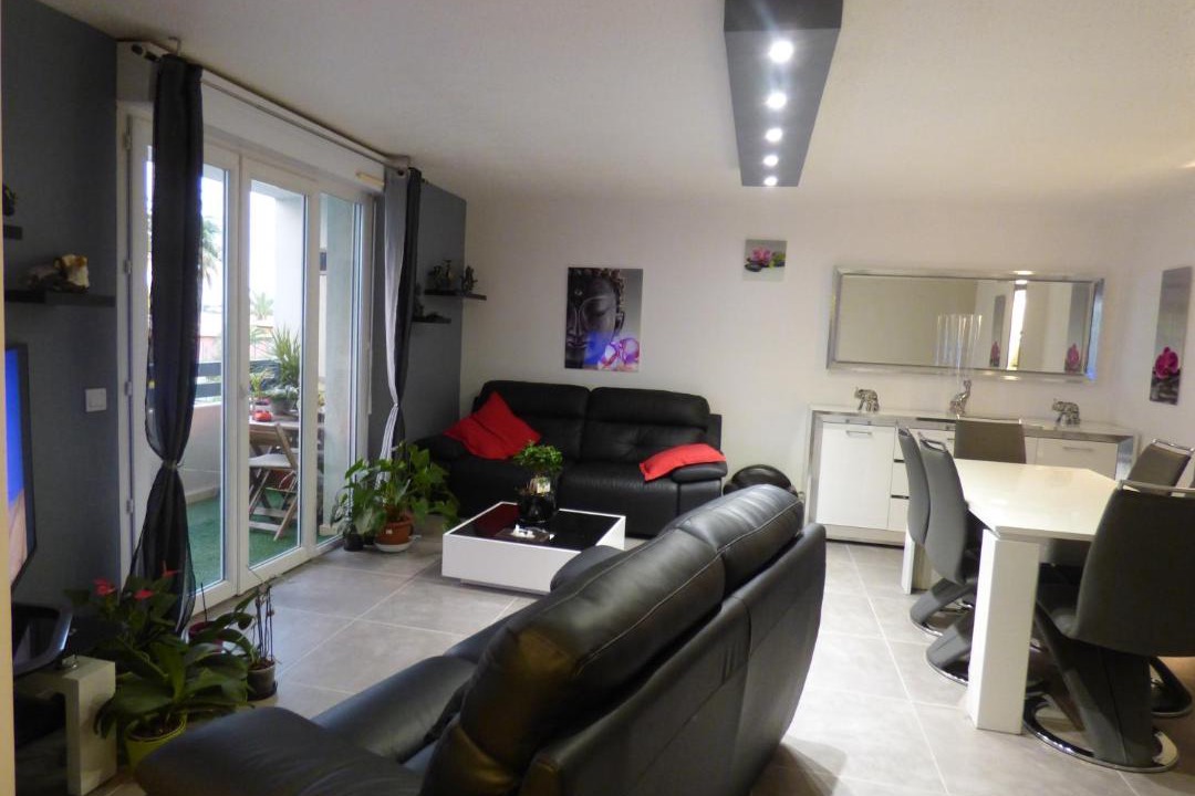 Photo of Livingroom in Les Hauts de Canet