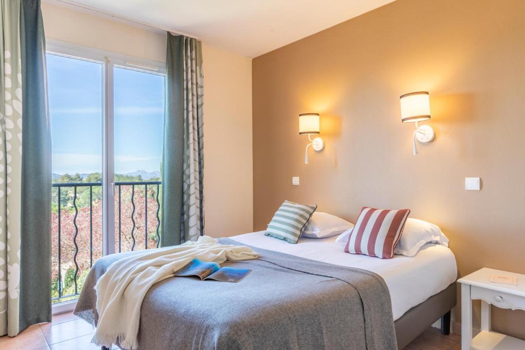 Photo of Bedroom in Pont Royal