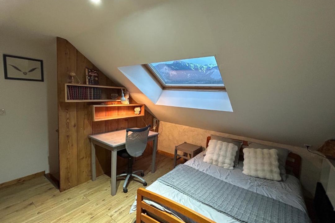 Photo of Bedroom in Jausiers