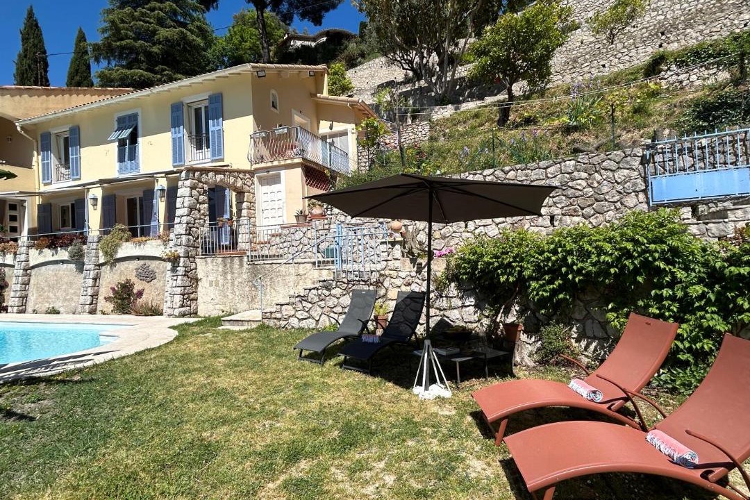 Photo of Others in Menton