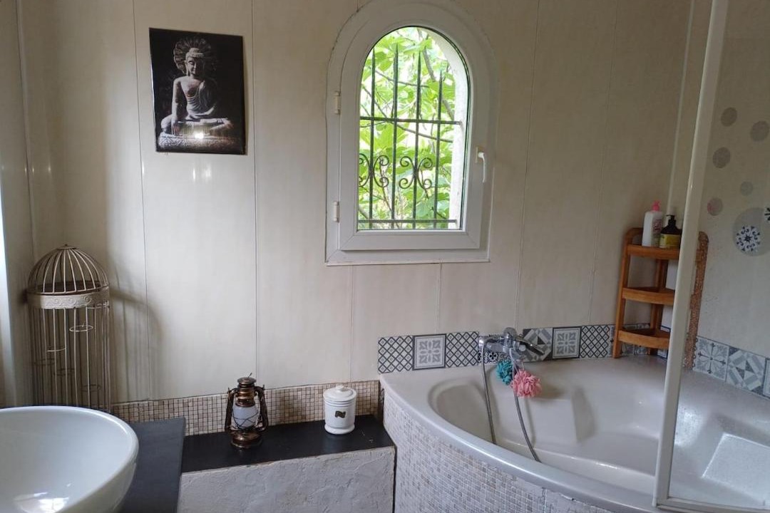 Photo of Bathroom in Vailhan