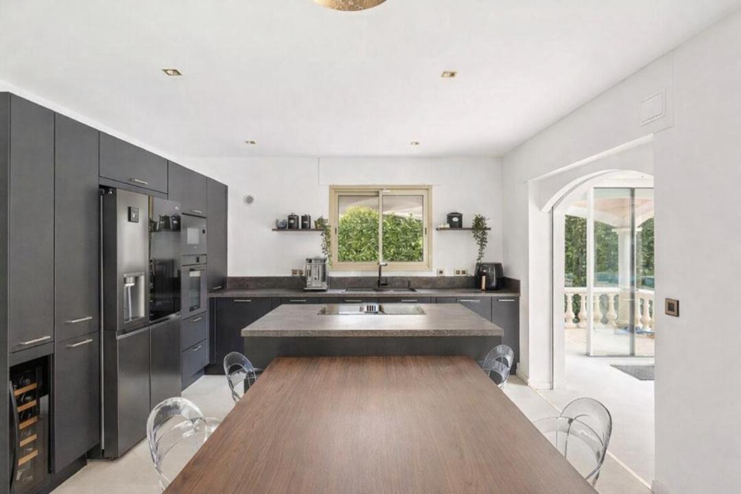 Photo of Kitchen in Roquefort-les-Pins