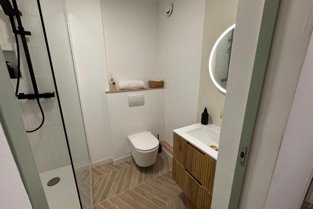 Photo of Bathroom in Saint-Barnabe