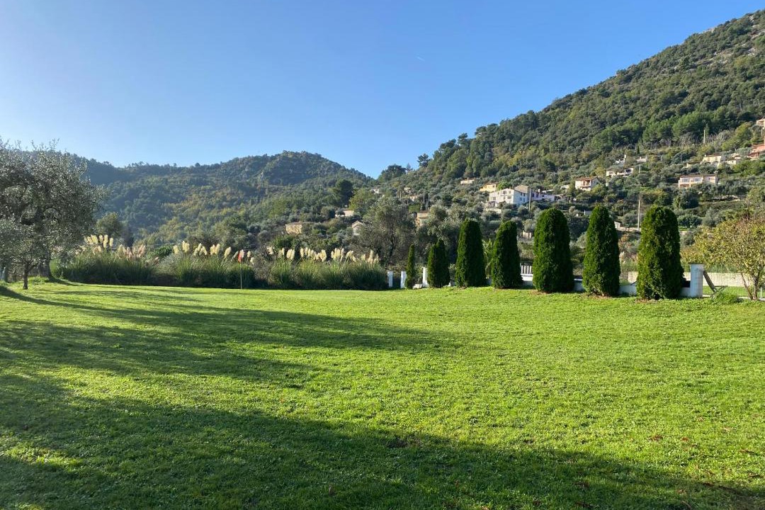 Photo of Others in Chateauneuf-Villevieille