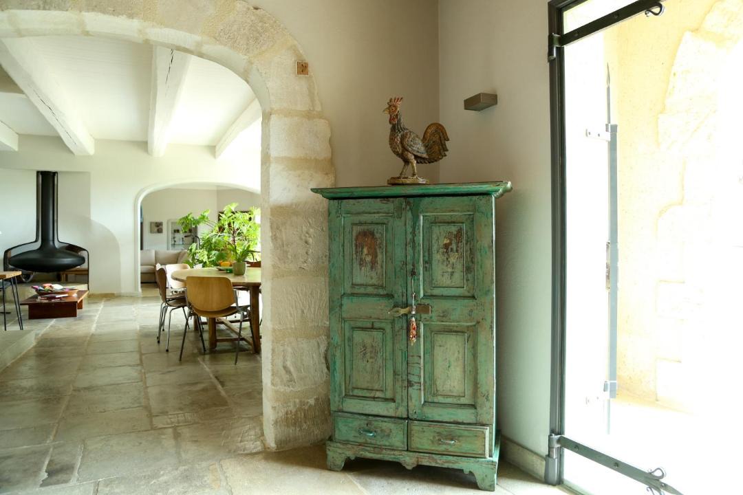 Photo of Others in Noves