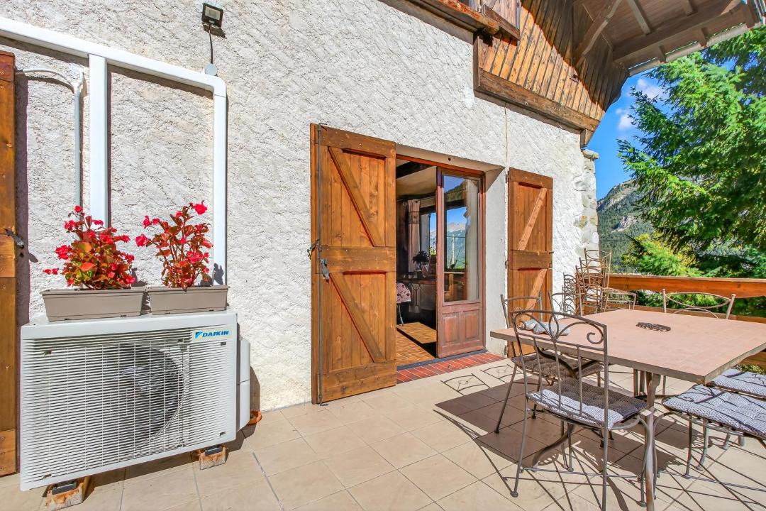 Photo of Patio Balcony in Beauvezer