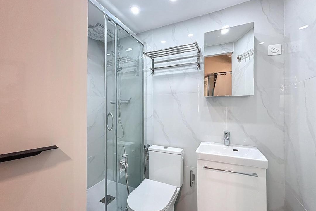 Photo of Bathroom in Liberation