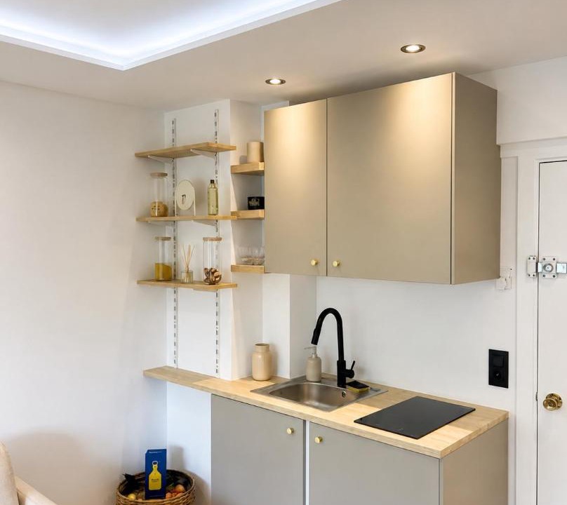 Photo of Kitchen in California - Pezou