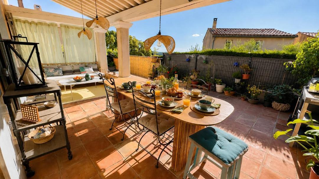 Photo of Patio Balcony in Ramatuelle