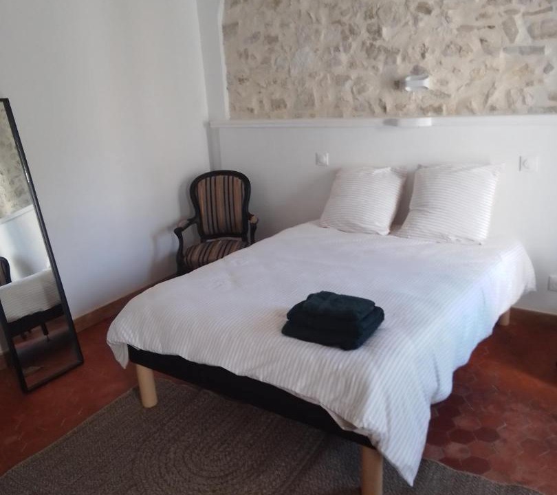 Photo of Bedroom in Eguilles