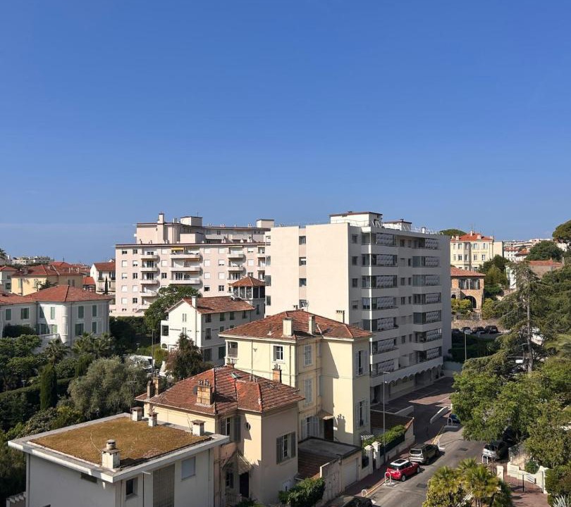 Photo of Others in Carnot