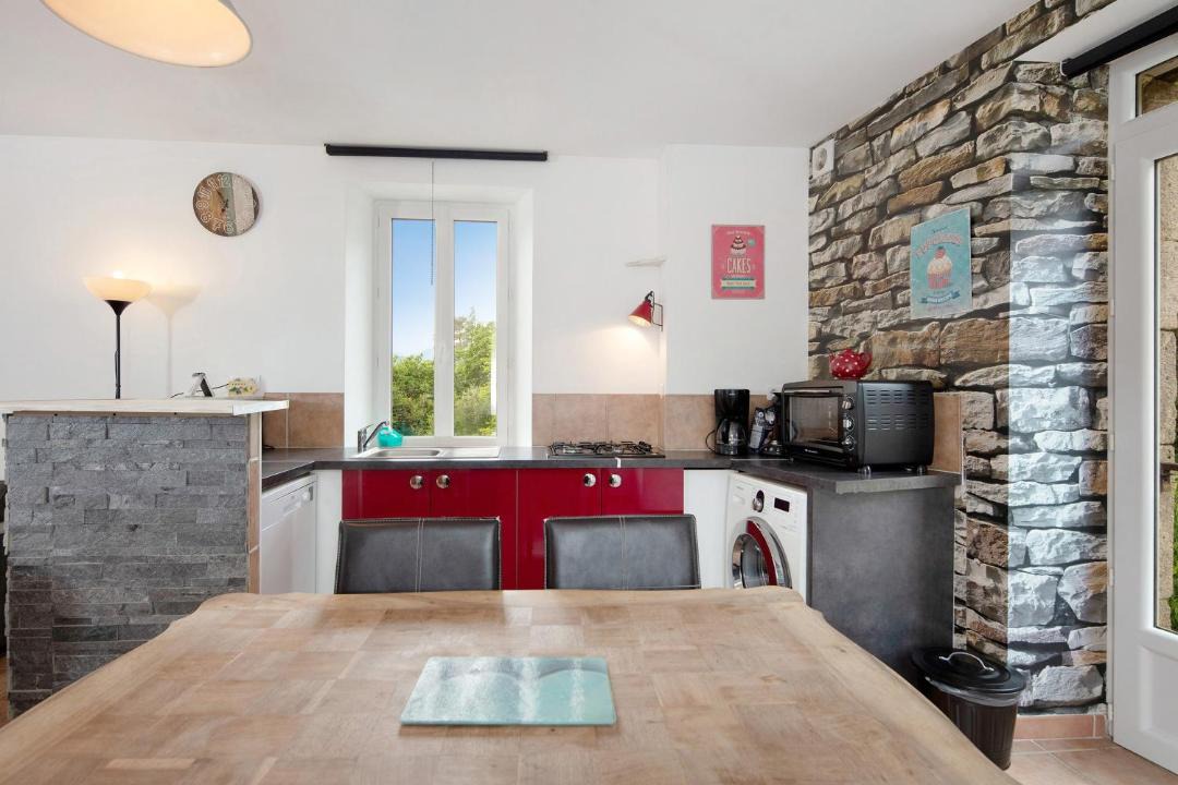Photo of Kitchen in Saint-Jean-du-Gard